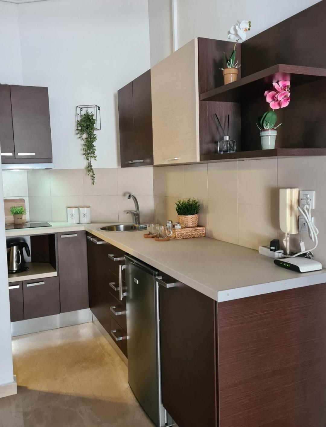 Apartment In The Heart Of The City 3A Lárisa Eksteriør bilde